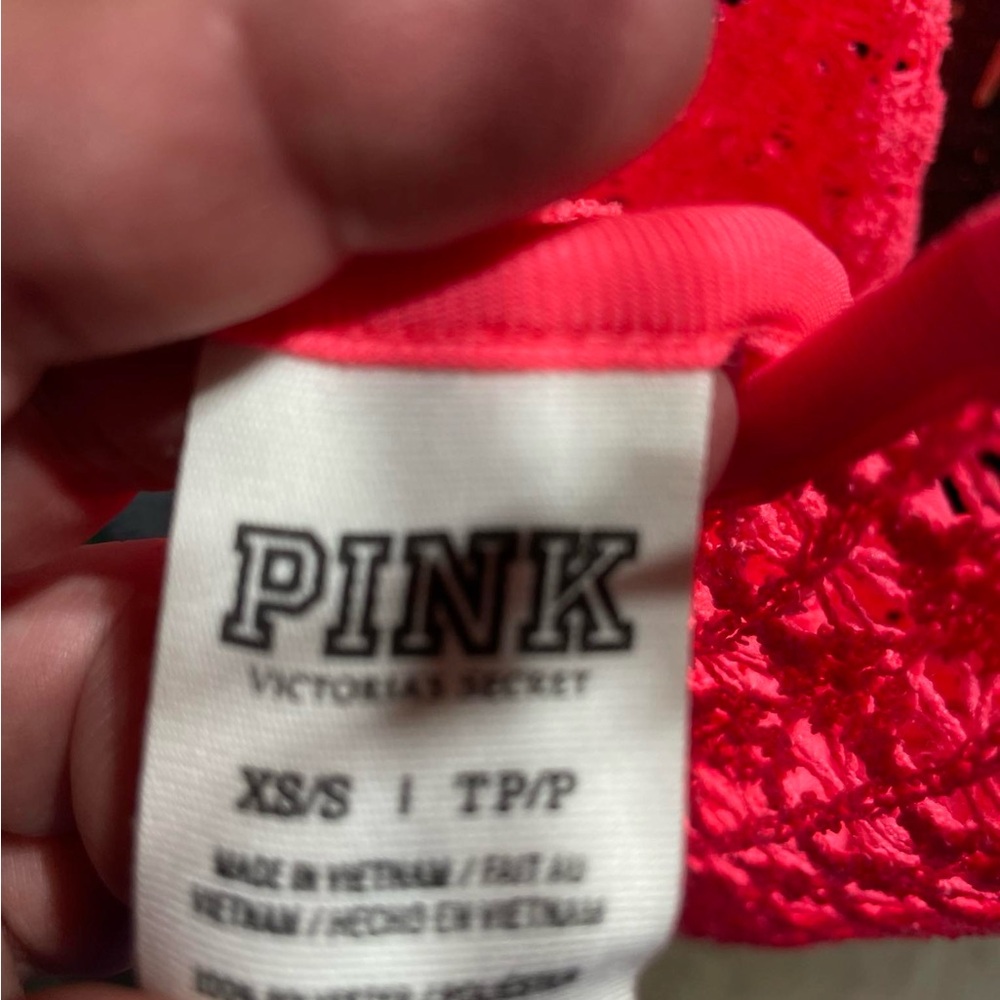Pink Croptop - Picture 2 of 2